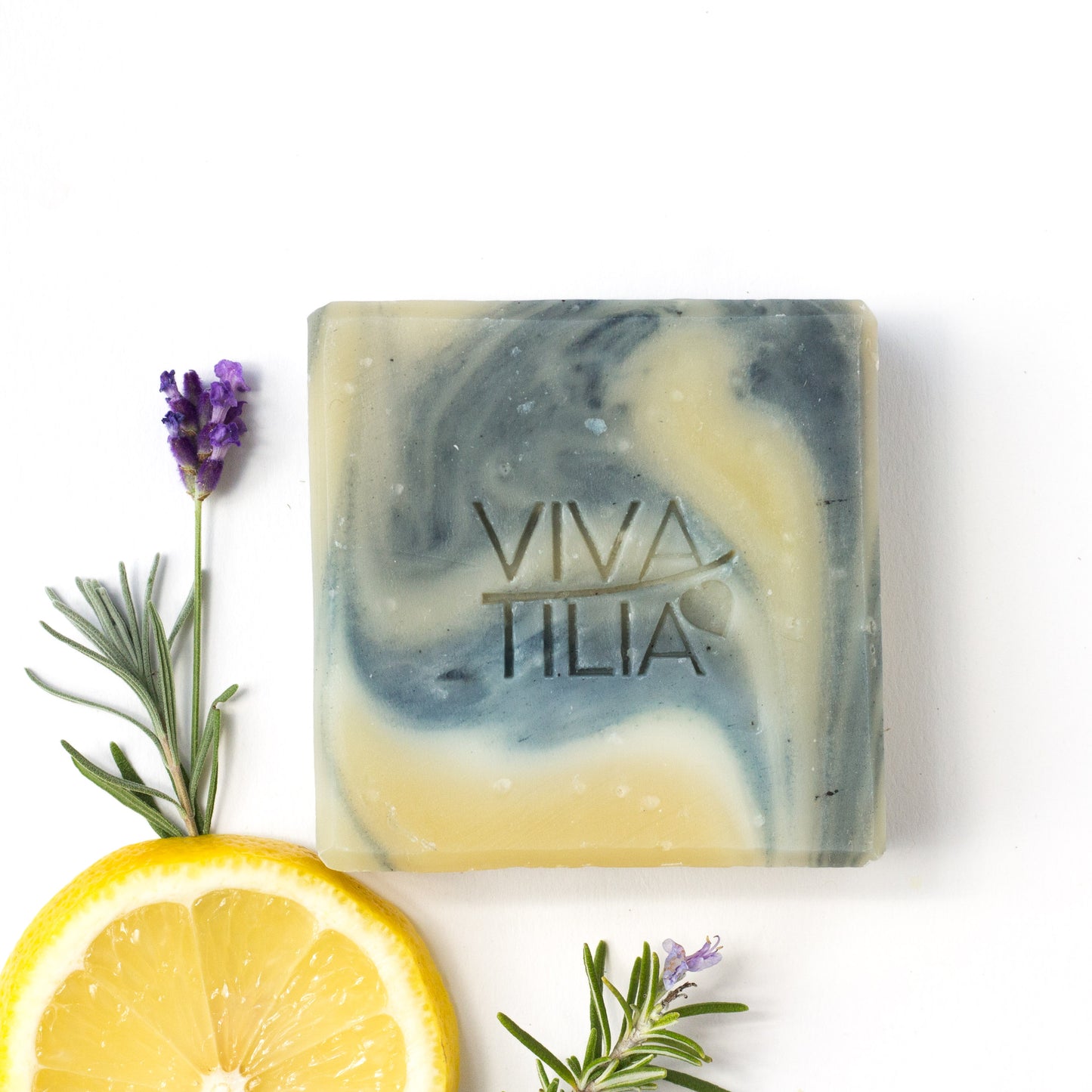 Naturseife von Viva Tuda. Körperseife mit Sommerduft.